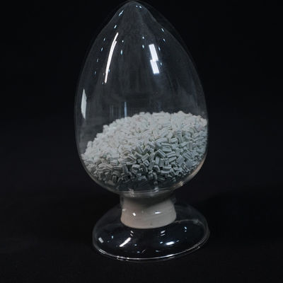 Catalyseur H2 à base de nickel à longue durée de vie sphérique 150-200 M2/G / Catalyseur d'hydrogénation pour raffineries